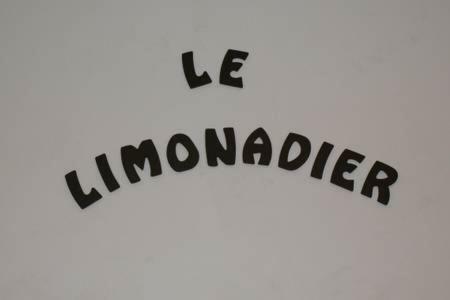 Le Limonadier Pruniere المظهر الخارجي الصورة